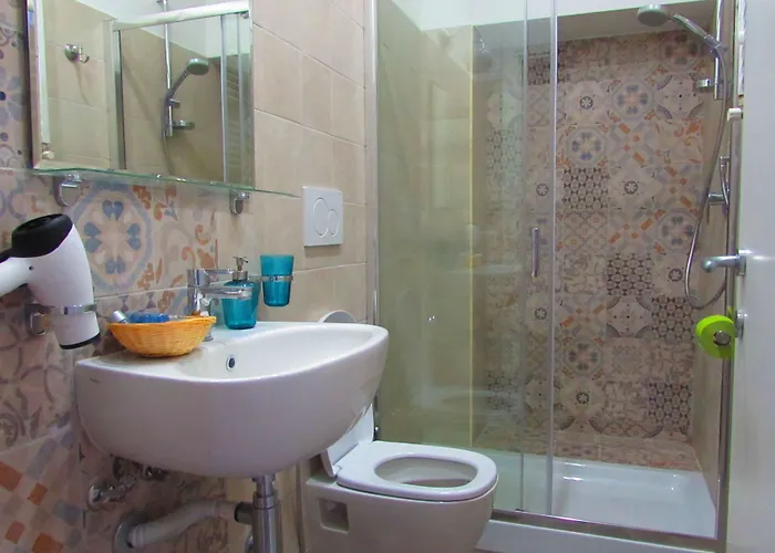 Termini Πανσιόν 2*